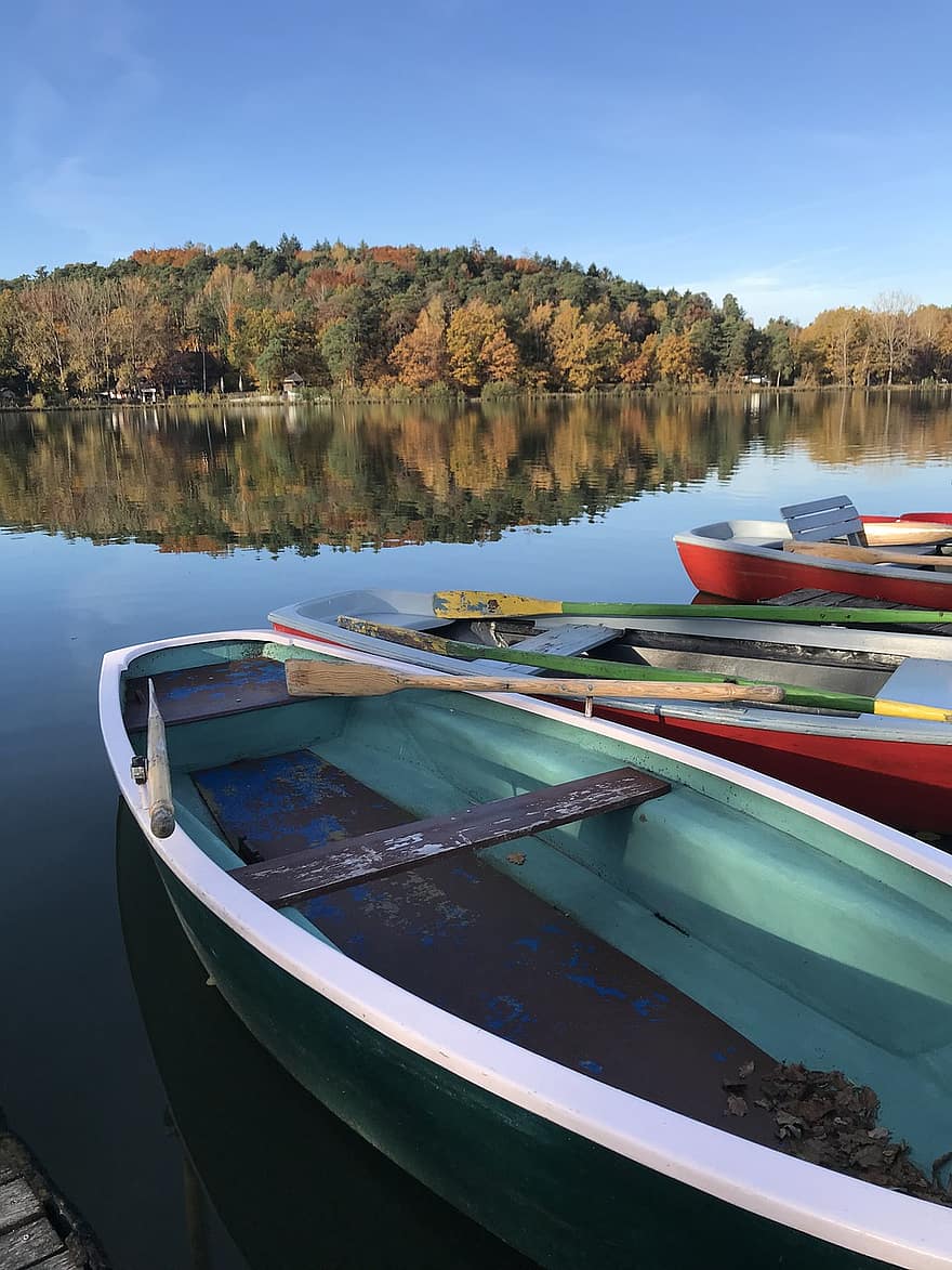 Boat, Lake, Fall, Nature, Landscape, Still Life