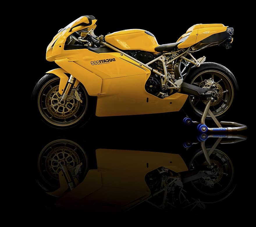 ducati 999, motociklu, motocikls, sacīkšu velosipēds, Dzeltens Ducati, pārdomas, Itāļu motocikls