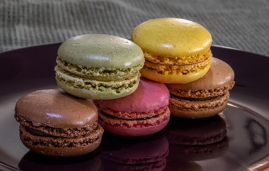 Macaroons, Sweets, Macarons, French Macaroon, Pastry, Confection, Dessert, Snack, Treat, Food, Delicious