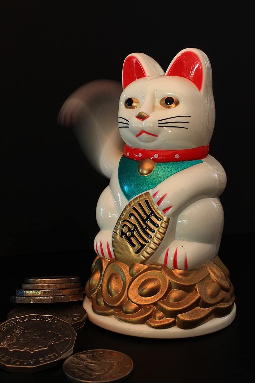 幸運な猫、まねきねこ、日本の置物、招き猫、運、運勢