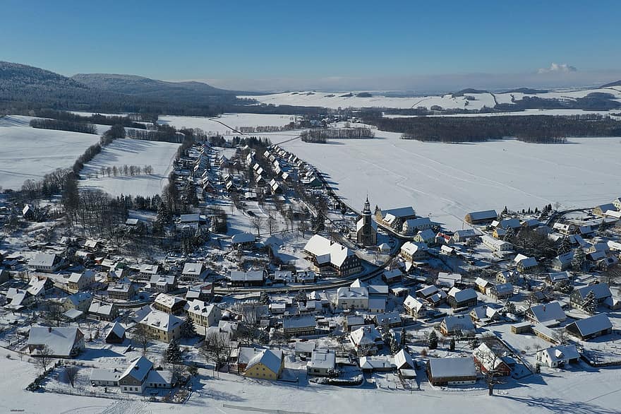 invierno, pueblo, Bad Waltersdorf, Sajonia, Alemania, nieve, paisaje, paisaje de invierno, hielo, vista aérea, techo