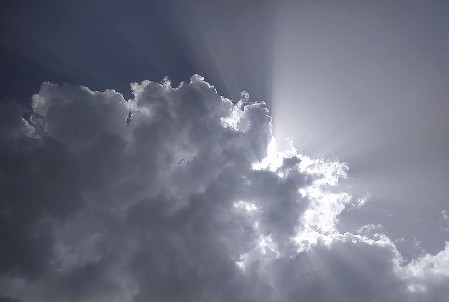 Солнечный лучик, солнечные лучи, облака, Cloudscape, небо, картина, изображающая небо, пасмурная погода