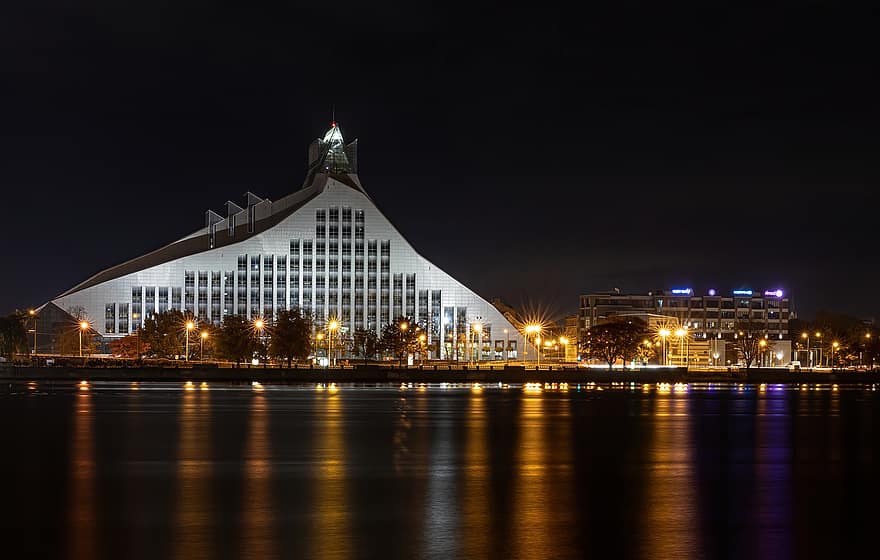 bibliotecă, noapte, oraș, clădire, Letonia, Riga, loc faimos, arhitectură, iluminat, peisaj urban, apă