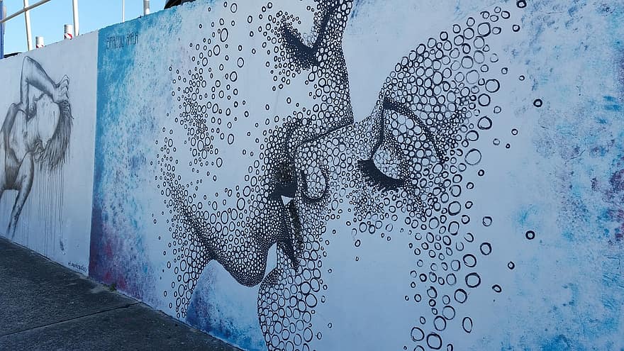 öpmek, Aşk, Sokak sanatı
