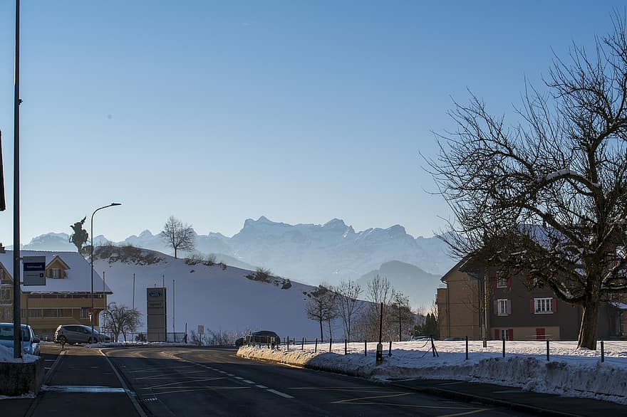 Sveitsi, talvi-, kaupunki, kylä, lumi, vuori, maisema, matkustaa, jää, sininen, arkkitehtuuri