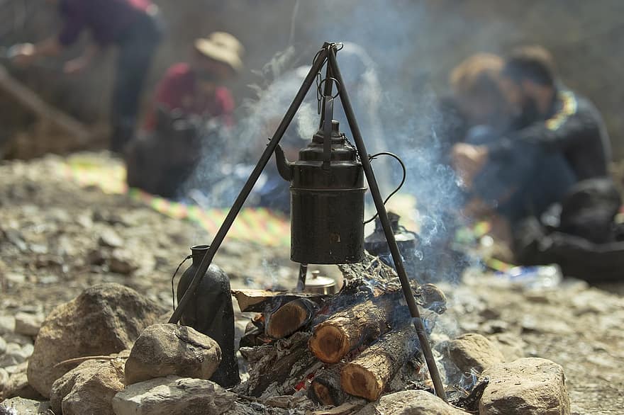 пикник, чайник, Иран, Мешхед, путешествовать, Пожар, естественное явление, пламя, костер, приготовление еды, высокая температура