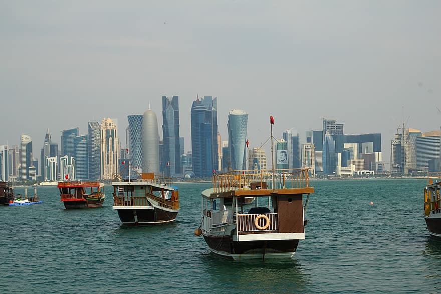 лодки, океан, крайбрежие, сгради, небостъргачи, силует, Доха