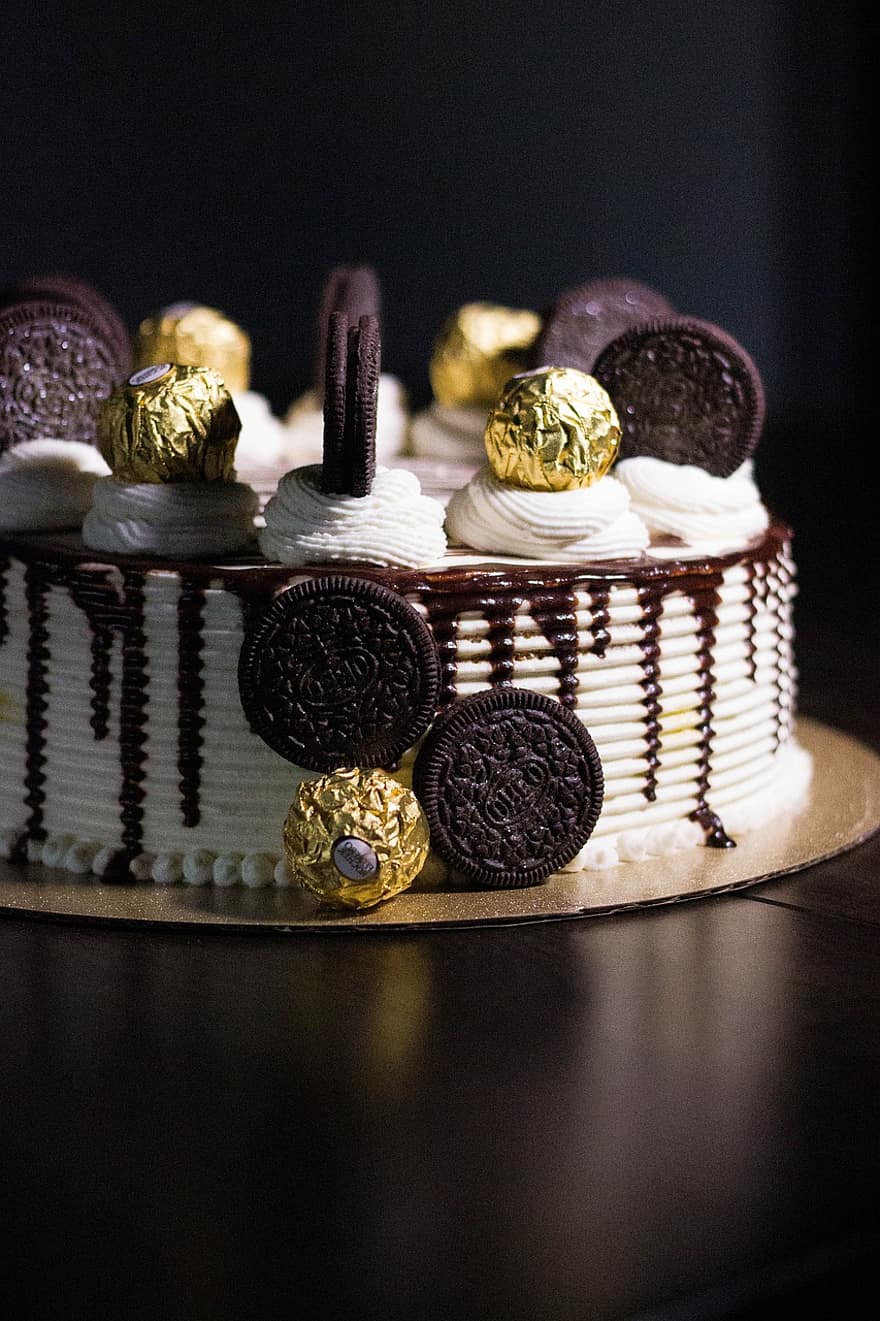 kake, bakeri, sjokolade, oreo, Ferrero, søt, dessert, feiring, nydelig, fødselsdag, bursdagskake