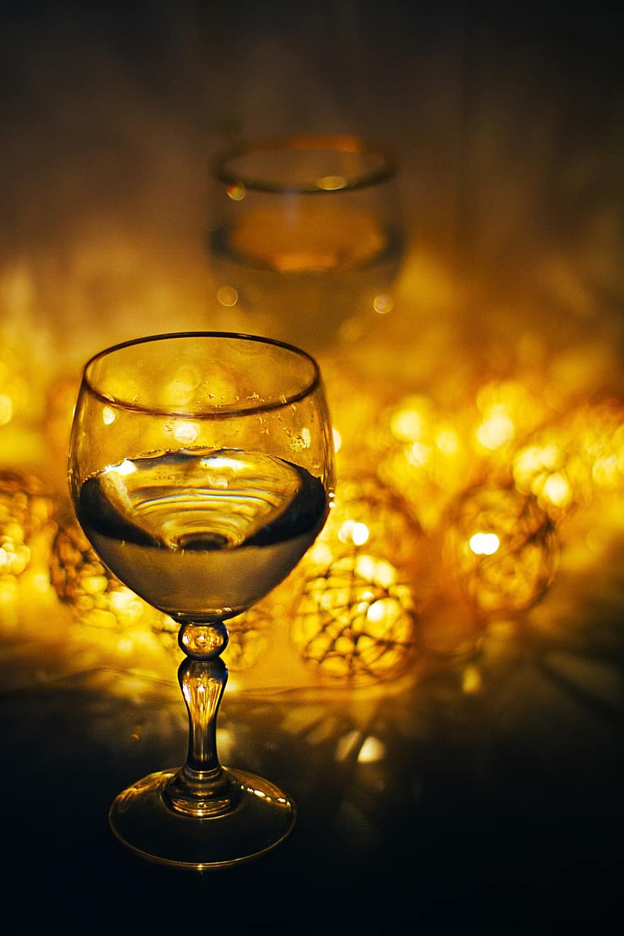 stiklas, pora, garlandas, šviesa, Valentino dienos šviesa, alkoholio, šventė, akiniai, Valentino diena, vynas, gerti