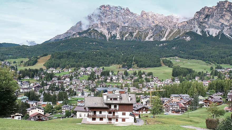 ตัวเมือง, อิตาลี, Dolomites, หมู่บ้าน, Cortina d'ampezzo, ทัศนียภาพ, ชนบท, ภูเขา, ทุ่งหญ้า, ฤดูร้อน, ภูมิประเทศ
