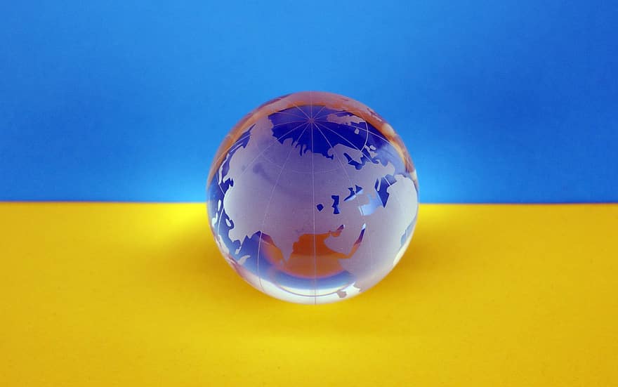 Ukraine, Frieden, Ukraine Flagge, Krieg, Globus, Weltkarte, Blau, Planet, Platz, Kugel, globales Geschäft