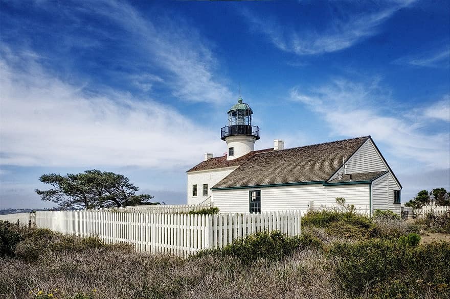 Stara latarnia morska Point Loma, latarnia morska, budynek, Struktura, historyczny, punkt orientacyjny, płot, trawa, słoneczny, San Diego