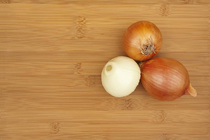 Onion, Vegetables, Food, Produce, Healthy, Raw, Ingredient, Peeled, Harvest, Organic, Flat Lay