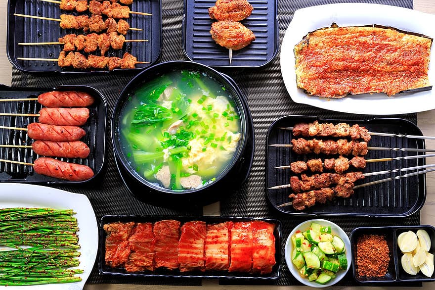 barbecue, brochettes de viande, viande grillée, restaurant