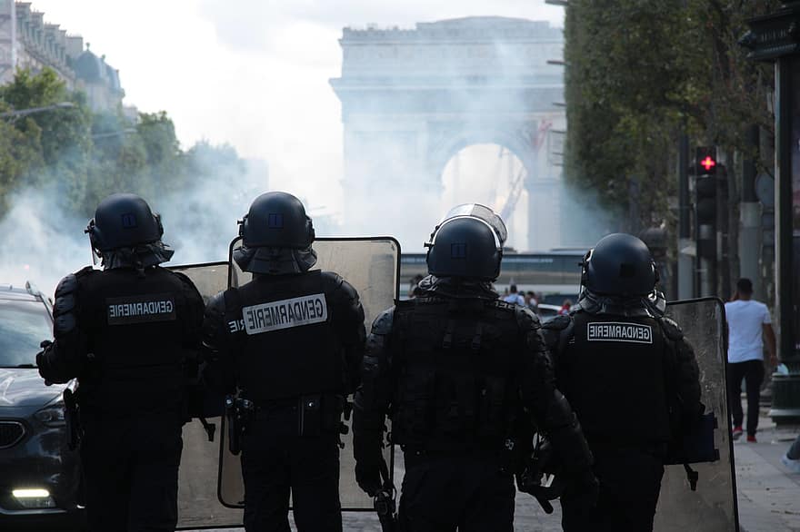 militar, protesta, Francia, gendarmería, Policía francesa, fuerza francesa, Campos Elíseos, París, demostración, alboroto