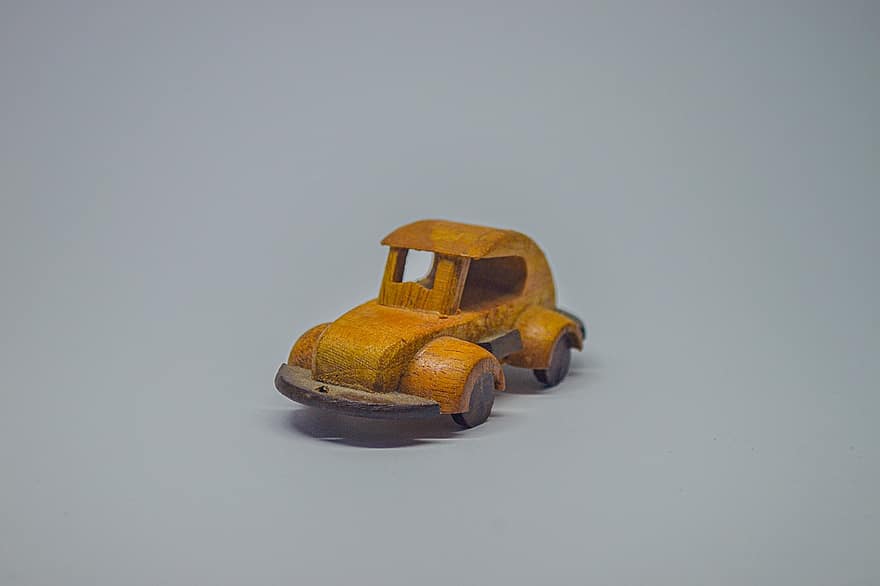 cotxe en miniatura, cotxe de joguina