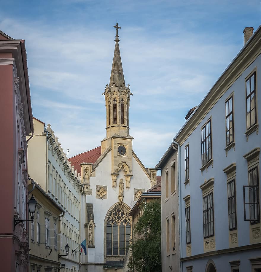kirkko, katolinen, Sopron, Unkari, historiallinen keskusta, kaupunki, usko, uskonto, kristinusko, arkkitehtuuri, kuuluisa paikka