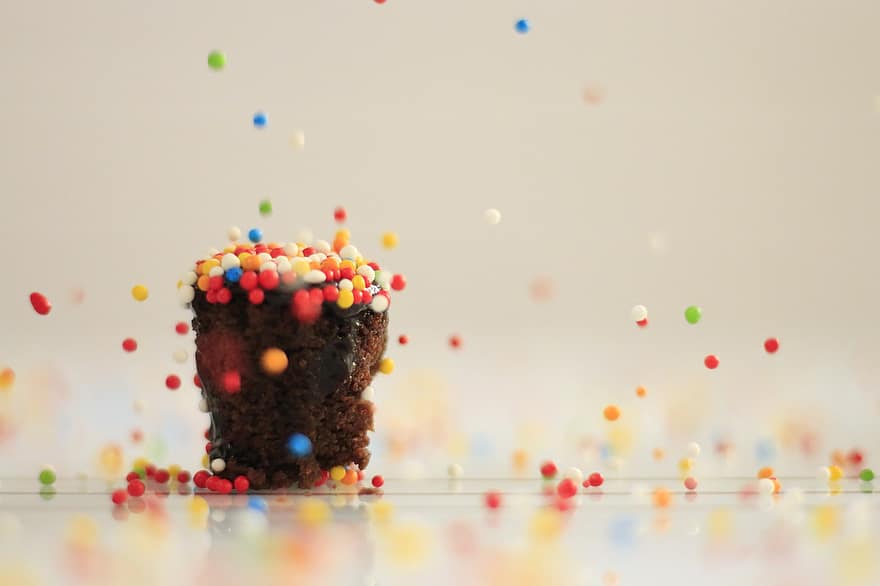 kake, sprinkles, godteri, fødselsdag, søt, bakt, mat, dessert