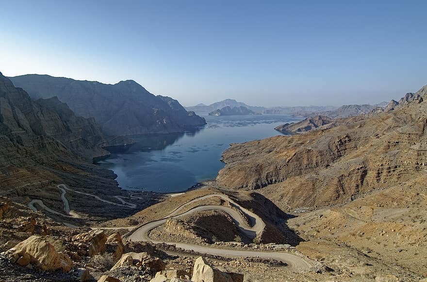 Oman, Musandam, khor najd, Habinsel, exclave, fiordo, baia, acqua, strada, paesaggio, montagne