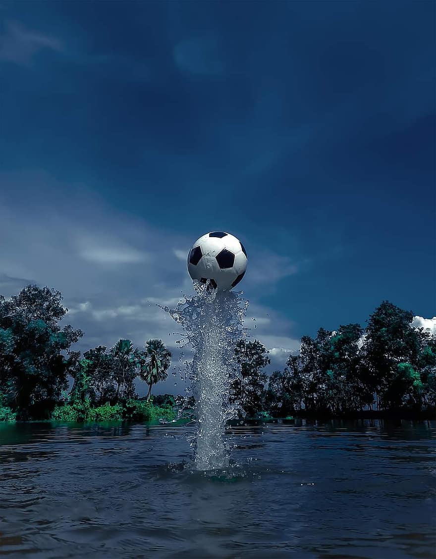 サッカーボール、水のしぶき、フットボール、水