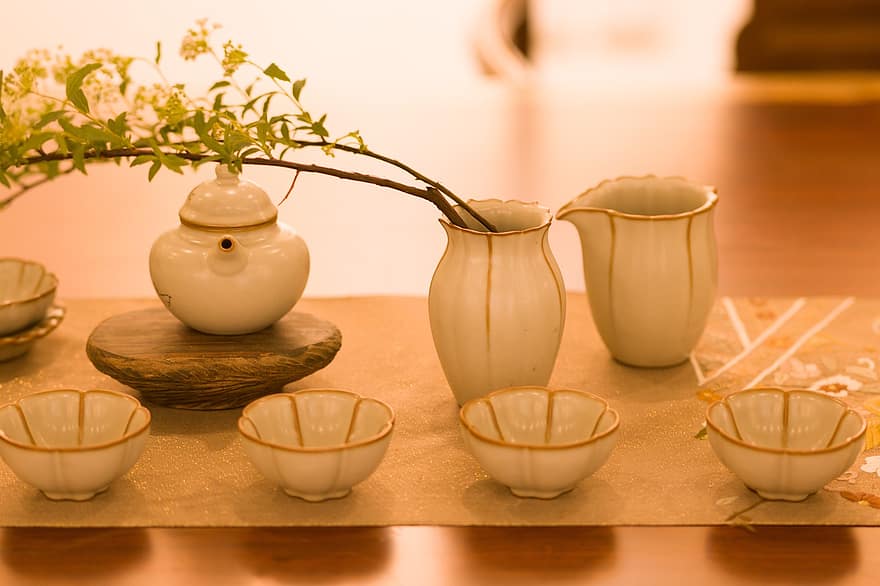 茶道、ティーセット、カジュアル、東、陶器、花瓶、ボウル、食器類、デコレーション、フード、テーブル