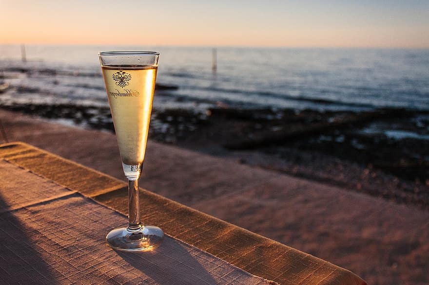 napít se, sklenka, alkohol, víno, moře, chorvatsko, nápojová sklenice, stůl, letní, prázdnin, šampaňské