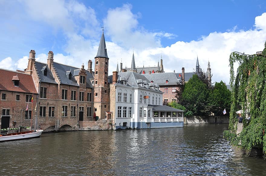 paysage, riviere, Barche, monumenti, Bruges