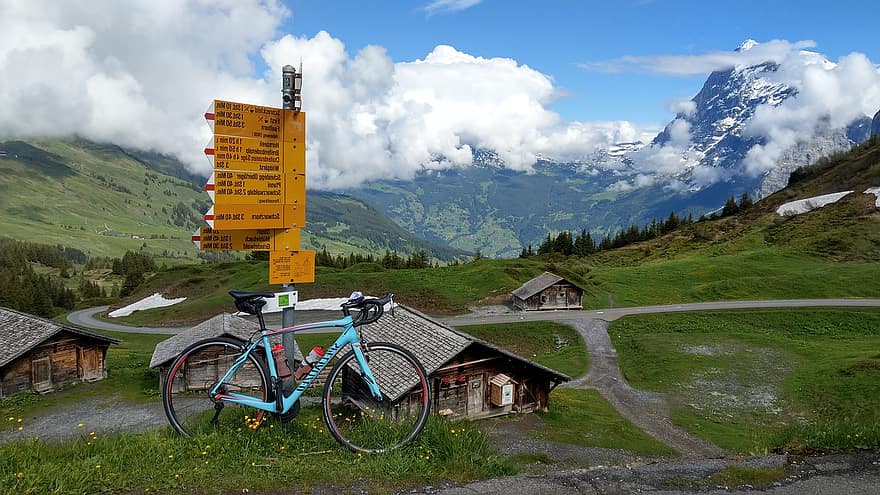 bicicleta de carretera, montañas, Suiza, directorio, nubes, naturaleza, cielo, Hobby, bicicleta, camino de montaña, Sendero de montaña