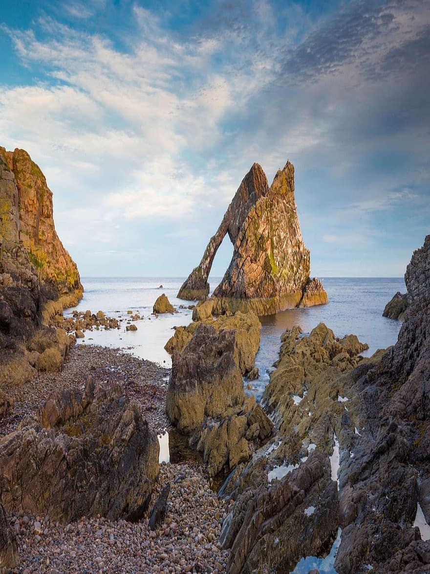 playa, viaje, exploración, Sendero Costero de Moray, Sendero costero de Moray Escocia, Sendero costero de Moray Buckie, línea costera, rock, acantilado, paisaje, agua