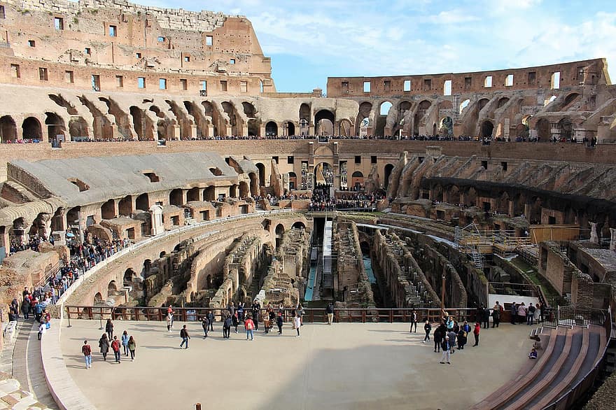 Colosseum, Rooma, Italia, Historiallinen sivusto, arkkitehtuuri, Eurooppa