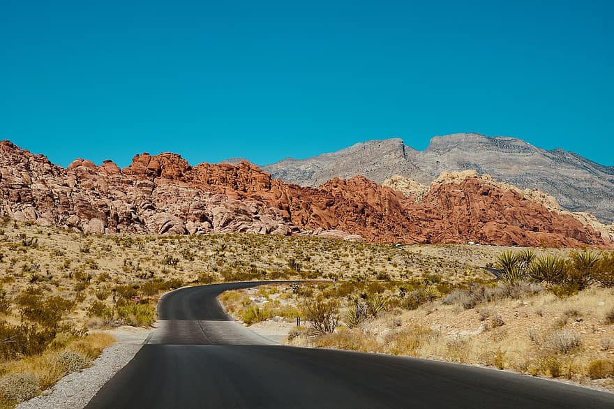 arizona, δρόμος, έρημος, άγονος, badlands, πετρώματα, οροσειρά, διάβρωση, utah, ταξίδι, ΗΠΑ