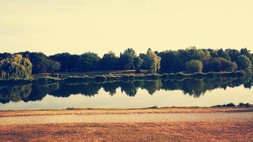 calma, lago, arboles, bosque, reflexión, paz, paisaje, tranquilo, viaje, relajación, Francia