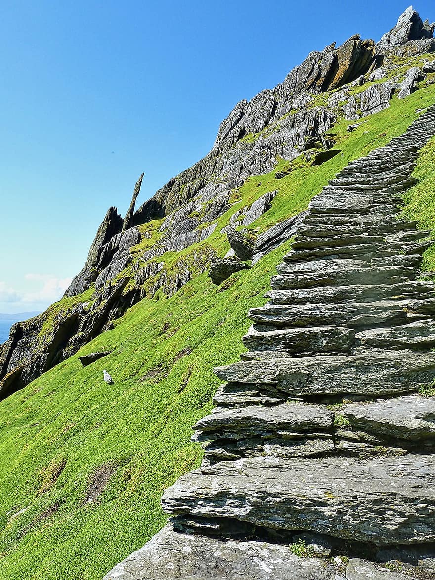 tangga, mendaki, curam, berbatu, terpencil, kasar, gunung, rumput, pemandangan, warna hijau, puncak gunung