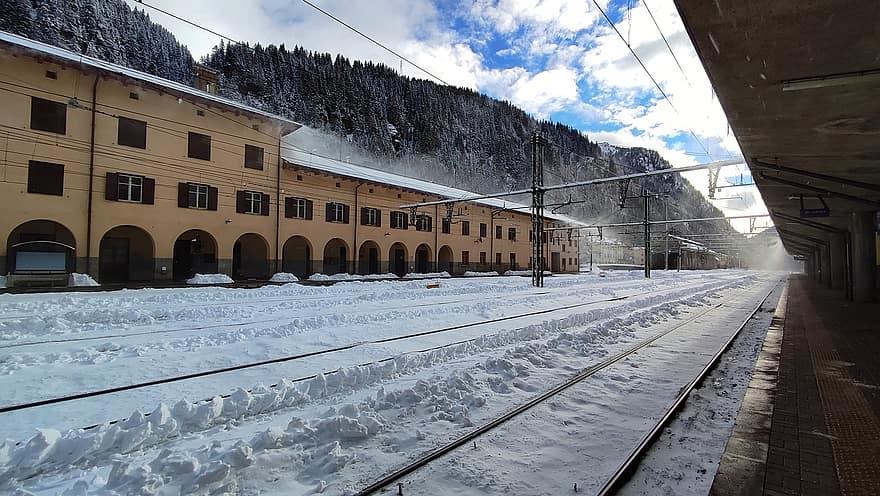 tågstation, snö, vinter-, byggnad, järnväg, berg, kall, frost, Brennero, Italien, järnvägsspår