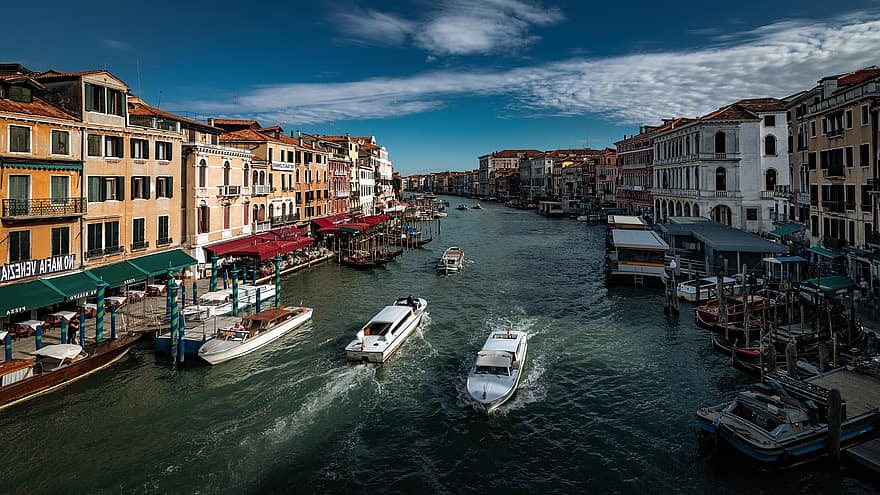 Venedig, Canal Grande, Boote, Italien, Rialto, Vaporetto, Venezianischer Wasserbus, Reise, Stadt, Gebäude, Kanal