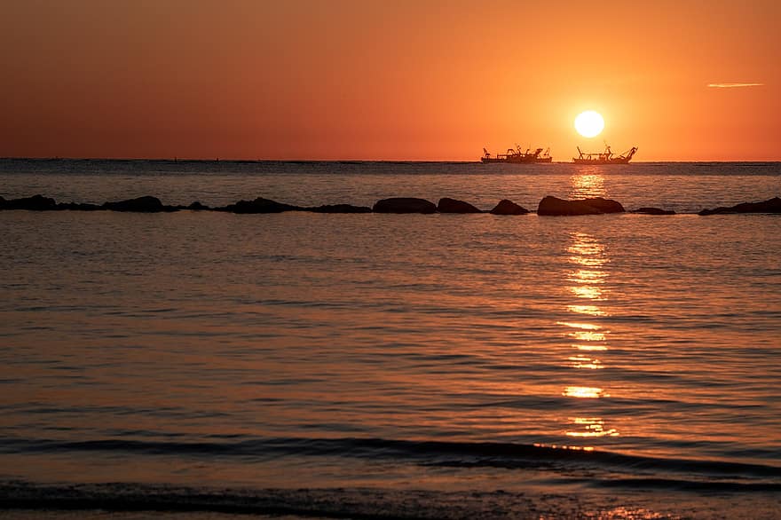 Sunset, Ship, Sea, Silhouette, Sun, Sunlight, Reflection, Water, Ocean, Horizon, Orange Sky