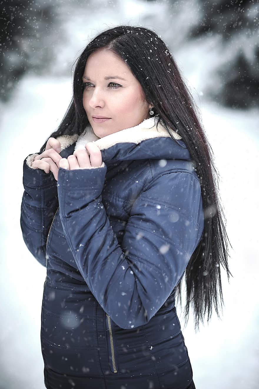 女性、ファッション、降雪、冬、綺麗な、可愛い、面、人、モデル、雪、雪が降る