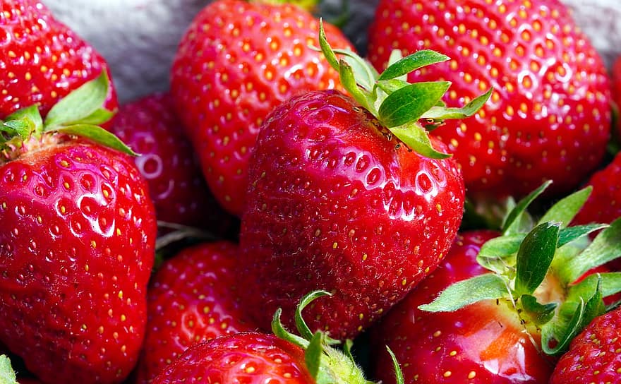 jordbær, frukt, fersk, sunn, vitaminer, friskhet, nærbilde, mat, moden, blad, bær frukt