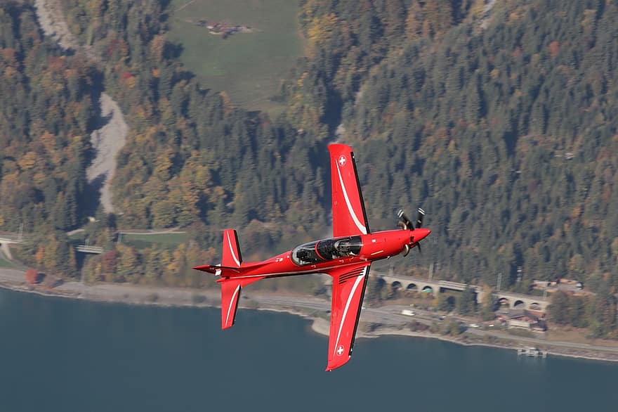 Pilatus Pc 21, allenatore, turboelica, turbina, elica, aereo militare, Jet Training, acro, acrobatica aerea, aeronautica, Svizzera