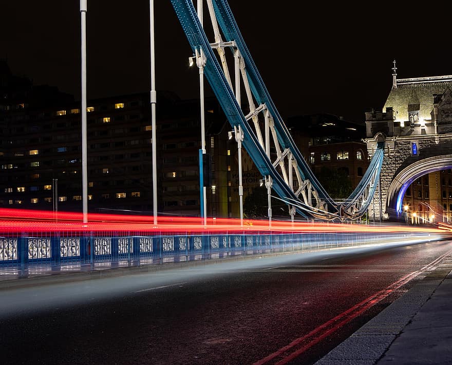London Bridge, Tower Bridge, London, Themse, Vereinigtes Königreich, berühmt, Reise, Tourismus, Stadt, die Architektur, Brücke