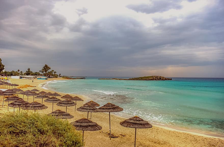 плаж, остров, пясък, море, природа, чадъри, nissi beach, ayia napa