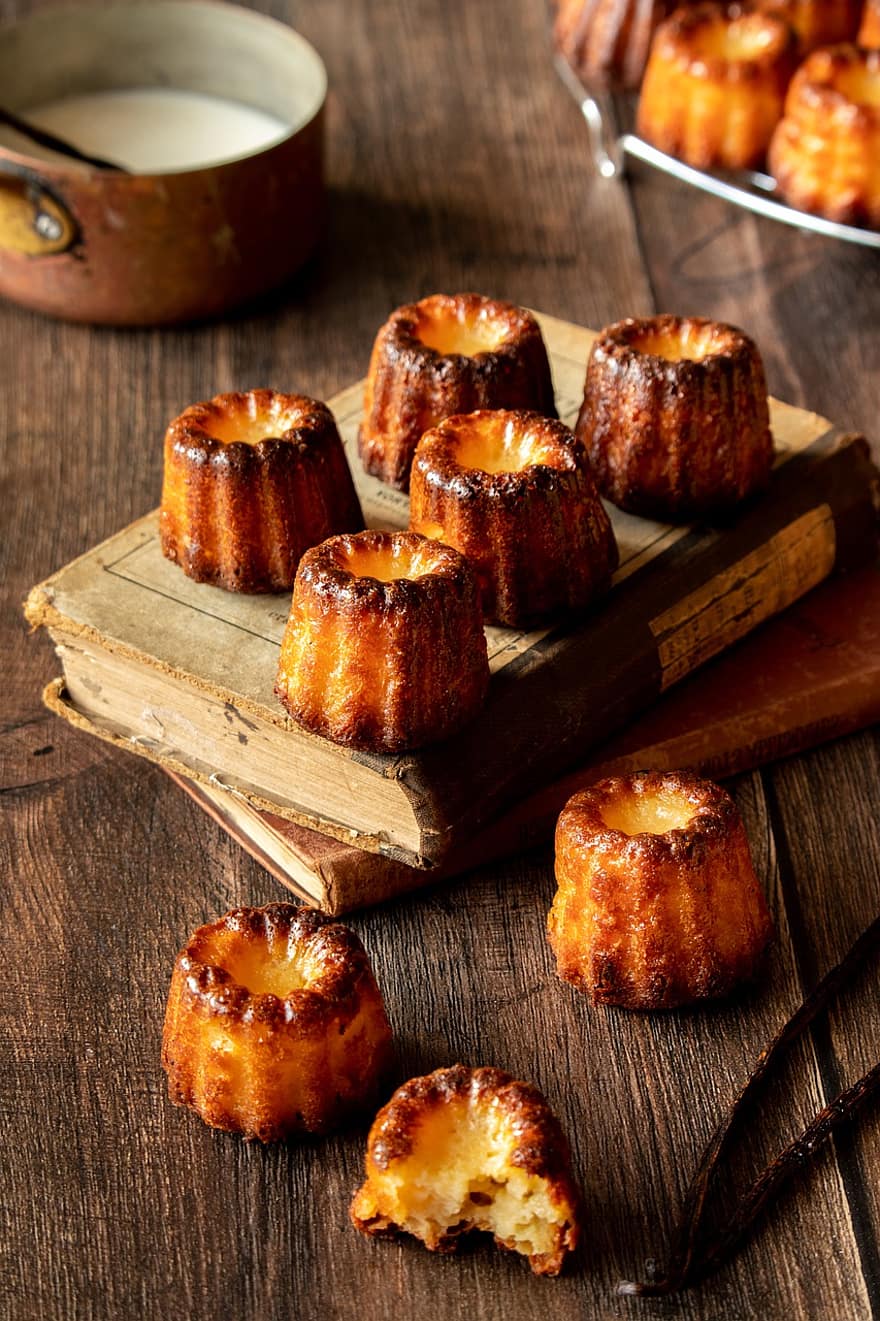 Canelé, Pastry, Food, Dish, Snack, Dessert, French Pastry, French, Vanilla, Homemade, Baked