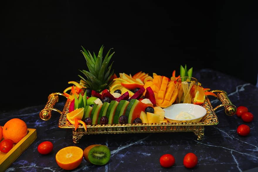 fruites, plat de fruita, menjar, postres, berenar, rodanxes, assortit, assortiment de plats freds, saludable, vitamines, orgànic