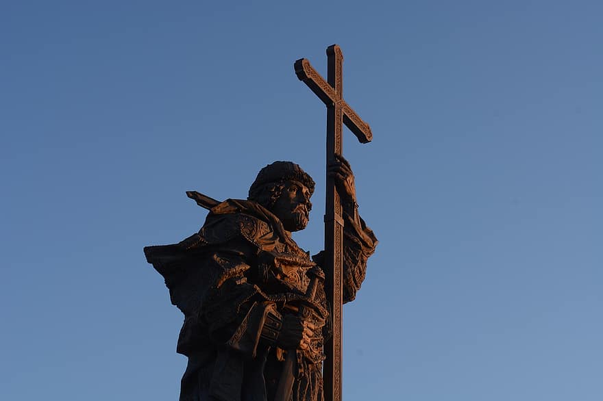 statua, rzeźba, krzyż, Władimir, chrzciciel, prawowierność, starożytny, Moskwa, chrześcijaństwo, historia, wieczór