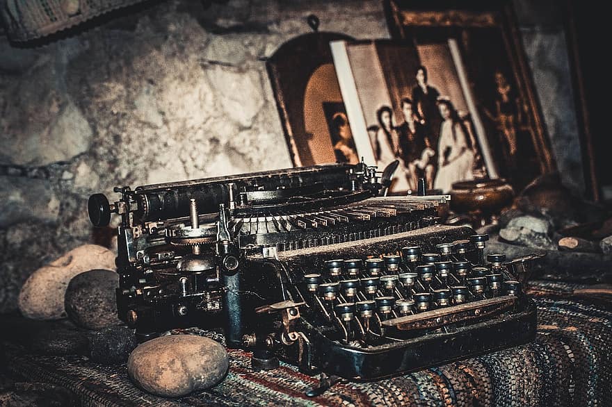 máquina de escrever, máquina, vintage, velho, retrô, mecânico, digitando, fotos antigas, peso de papel