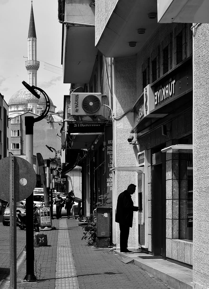 carrer, gall dindi, kastamonu, blanc i negre, ciutat, homes, arquitectura, vida de ciutat, exterior de l'edifici, editorial, lloc famós