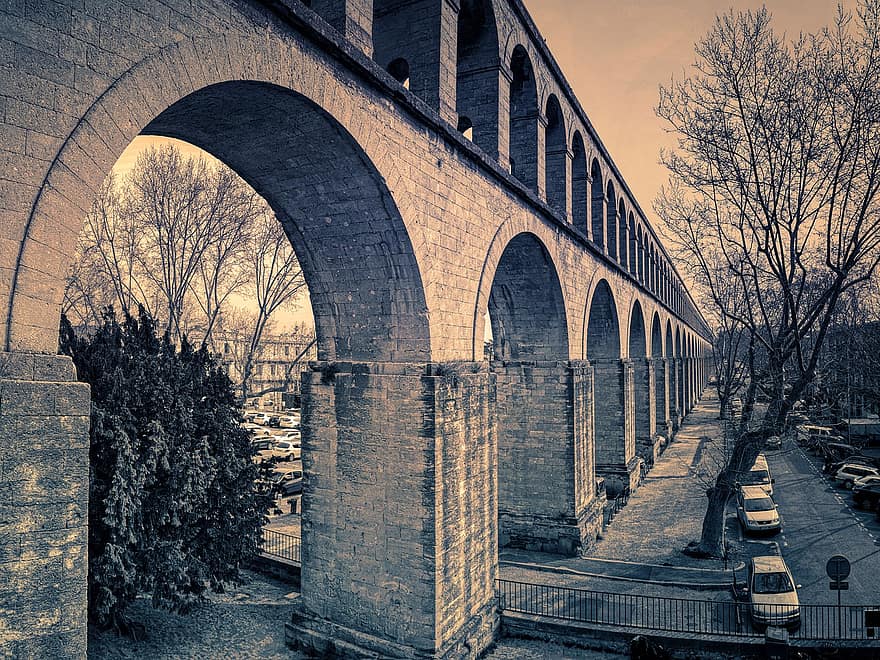 Aqueduct, Bridge, Arches, Building, Water Pipe, Romans, Antique, Landmark, France, Sewage System, Historically