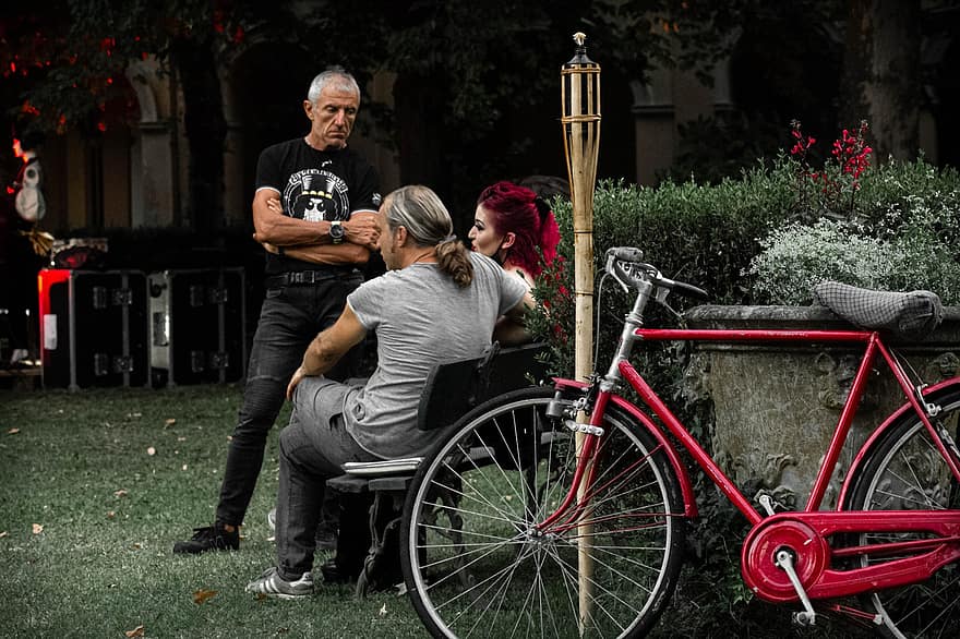mennesker, parkere, cykel, bænk, sidder, fritid, fakkel, udendørs, farve, paesaggio, Colorato
