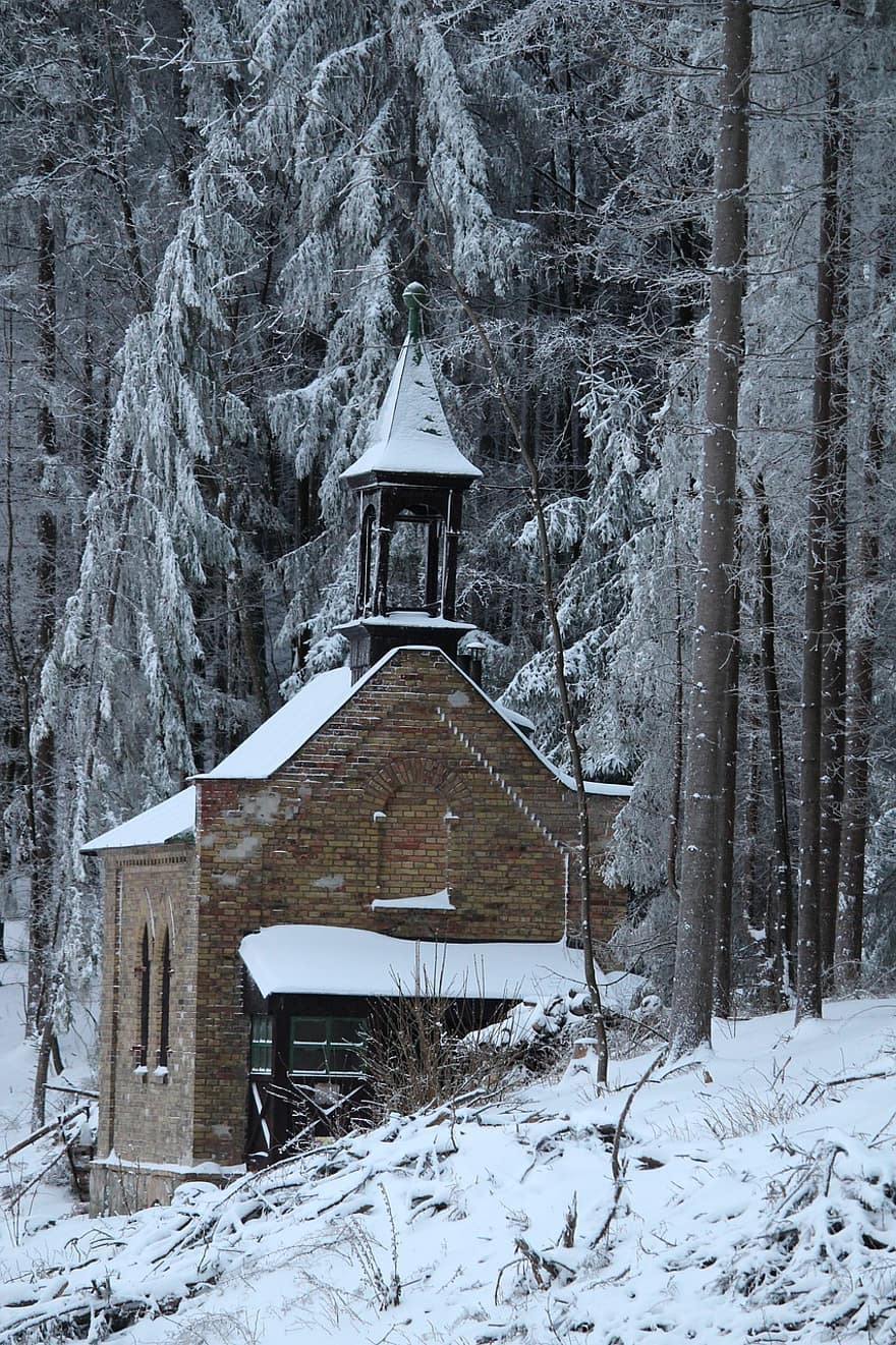 часовня, церковь, горы, снег, религия, кирпич, деревья, лес, уединенный, колокол, pilgr