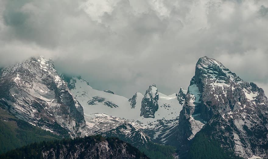 montañas, nieve, rocas, invierno, alpino, cumbre, bosque, nubes, cielo, naturaleza, Austria